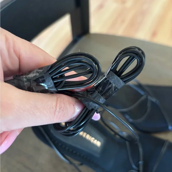 Good American Black Lace-Up Heels - Picture 5 of 9